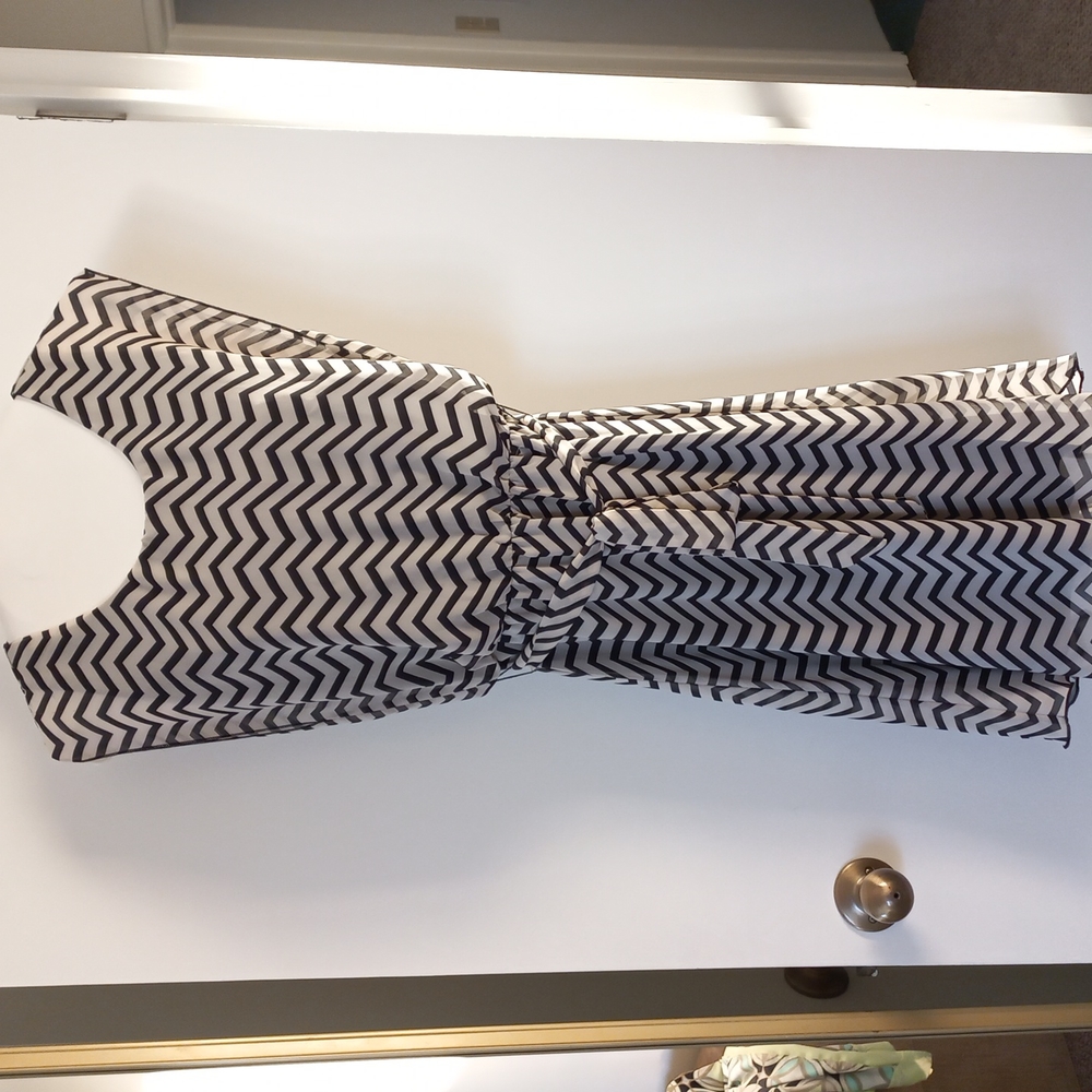 Tacera Chevron pattern dress